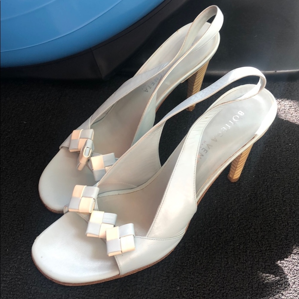 Bottega Veneta Slingback Leather Heels